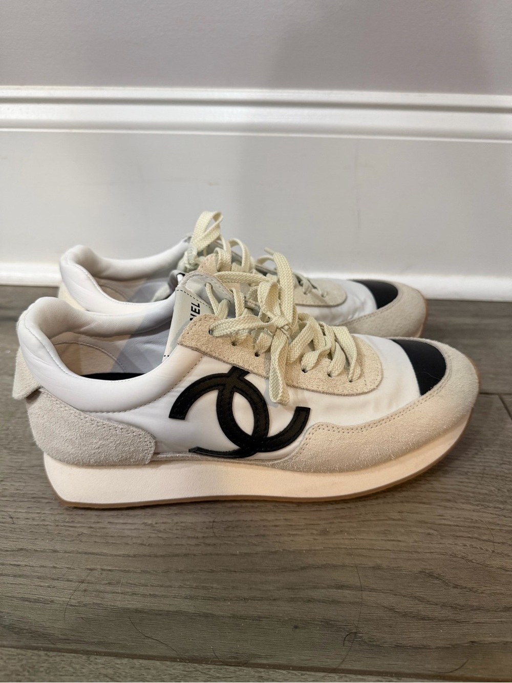 CHANEL White Cream & Black CC Logo Sneakers 39/9